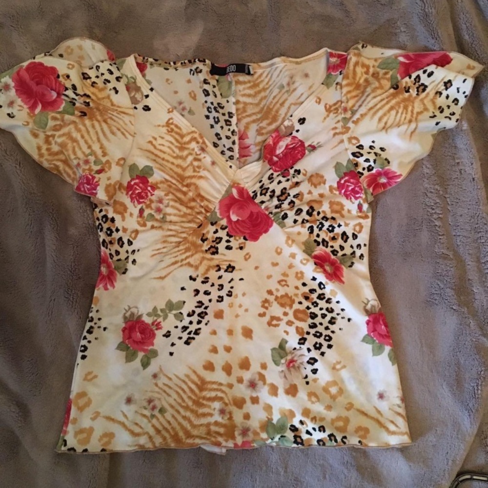 Bedo floral shirt small
